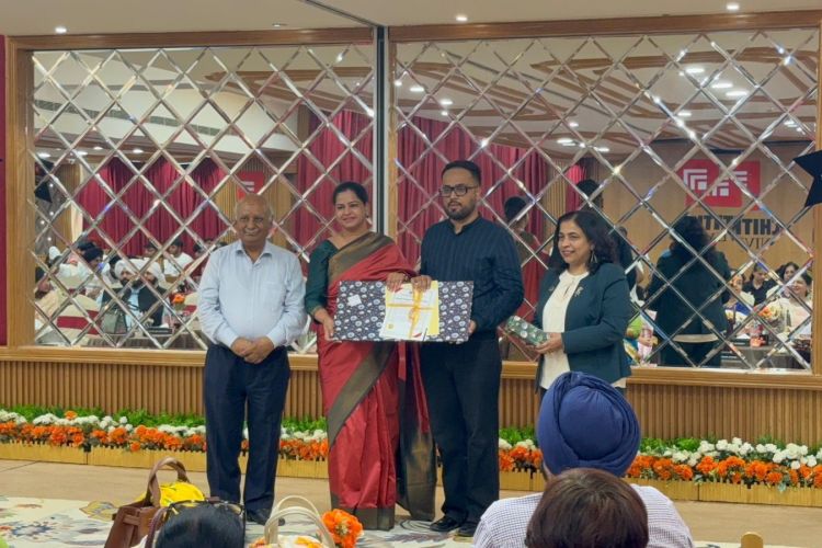 CT University Shines Nationally: Dean Academics Dr. Simranjeet Kaur Gill Wins “Best Principal Award”